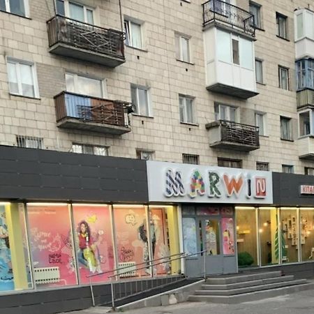 Люкс Академика Сатпаева 19 Apartamento Pavlodar Exterior foto